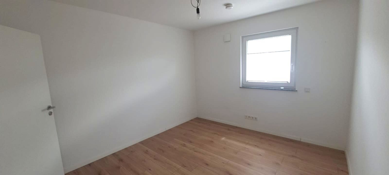 Traumwohnung mit Dachterrasse: Moderne 3-Zimmer-Penthouse-Wohnung in Moselnähe in Konz! - Photo 4