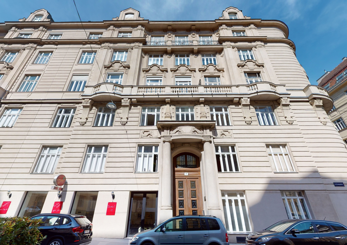 STILALTBAU-ERSTBEZUG-NACH-SANIERUNG-04132021_152936beschnitten