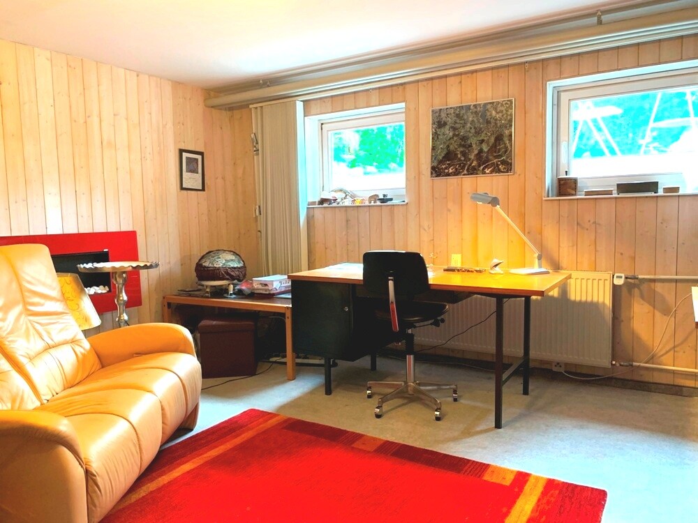 Büro UG