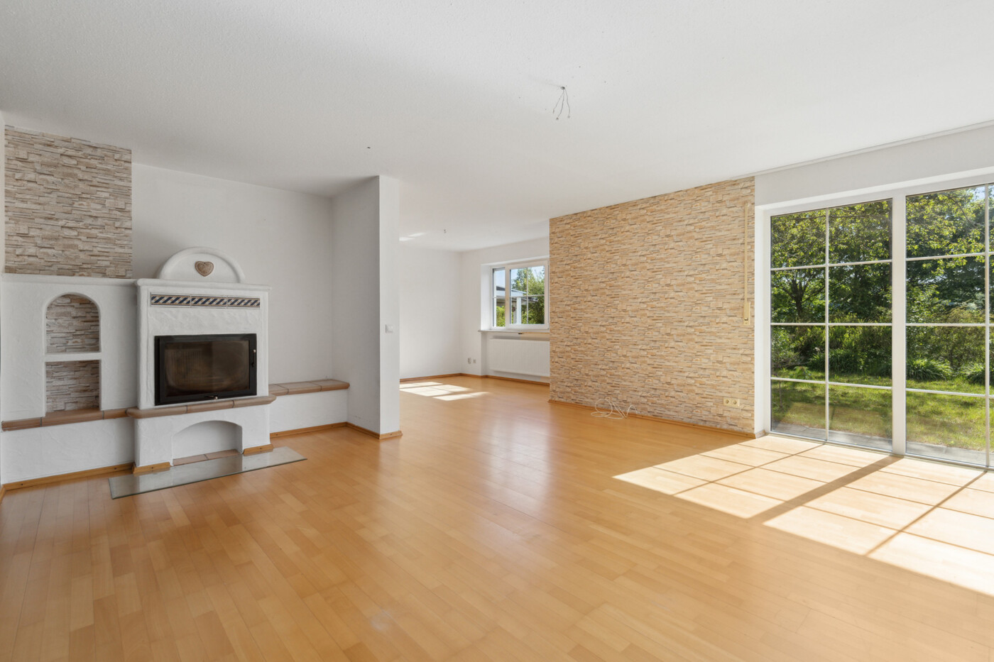 Wohnzimmer mit Kachelofen