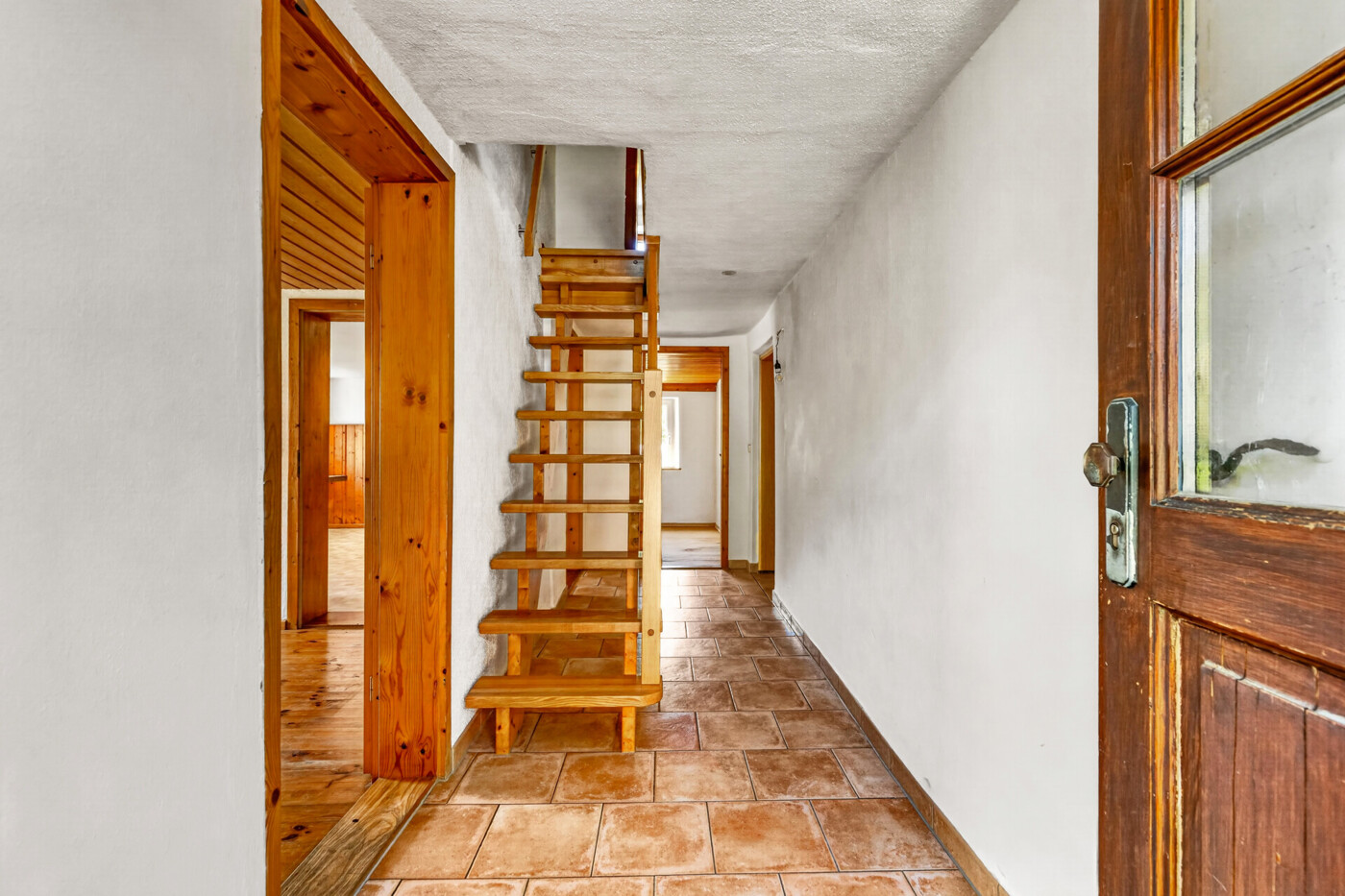EG Diele, Treppenhaus EG