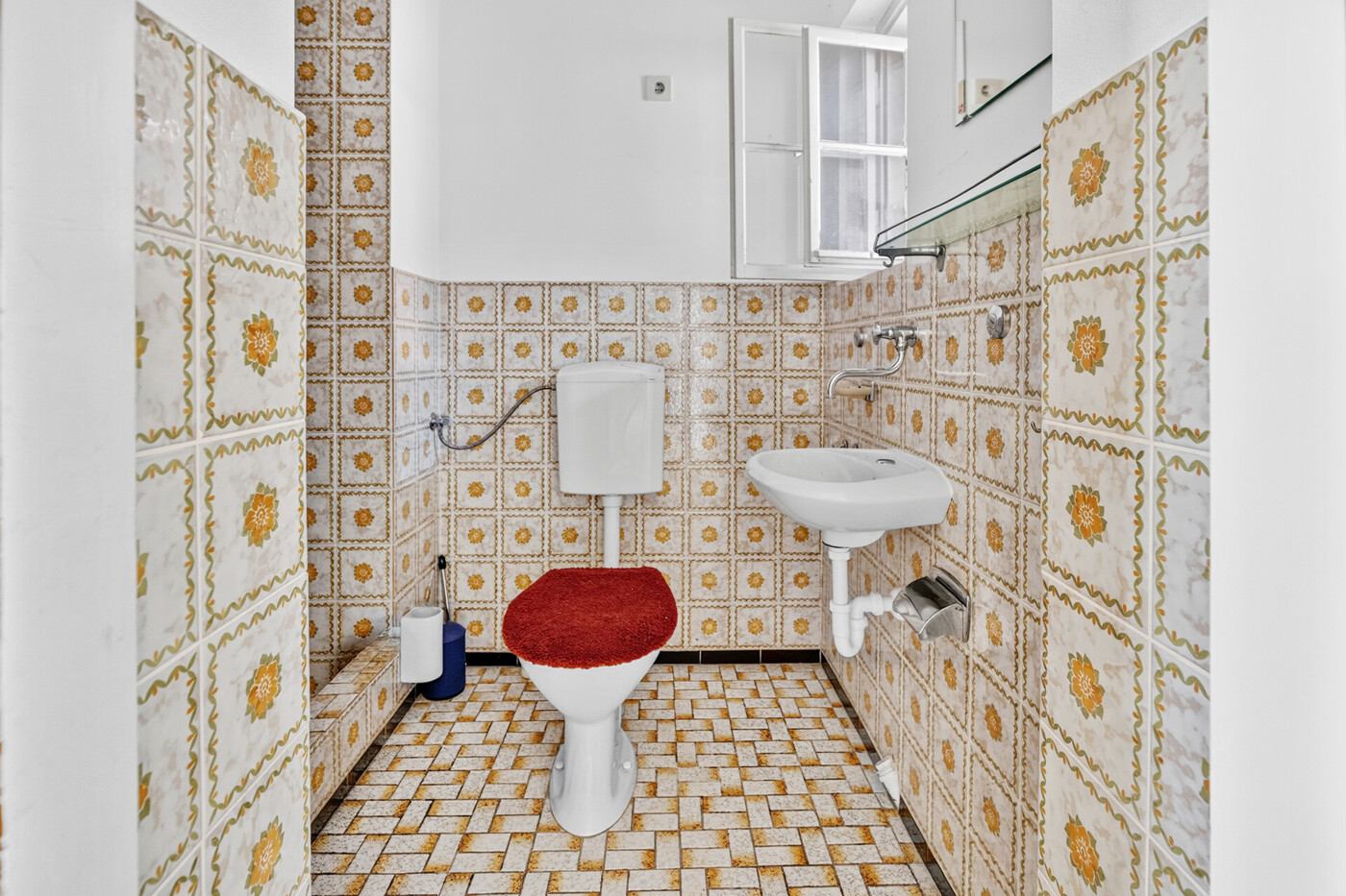 Gäste-WC im Gewerbebereich