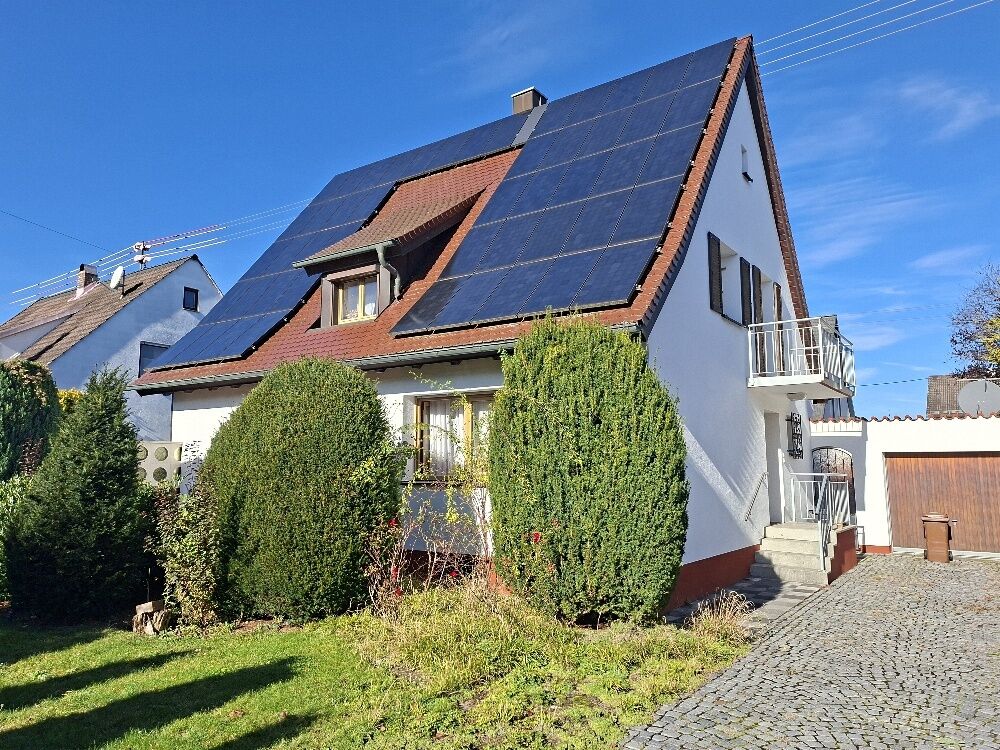 Objektfoto: Solides EFH mit Garage auf tollem Grundstück in ruhiger Lage!